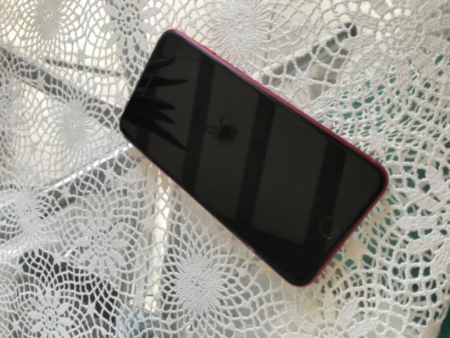 IPhone 8 Plus vermelho, 256GB - Foto 3
