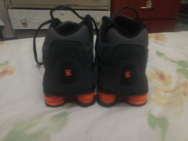 paqueta nike shox