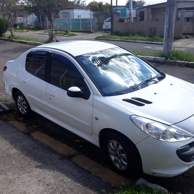 Abaixo da Fipe Peugeot 207 Passion Sedan 1.4 2011 (flex) - Foto 3