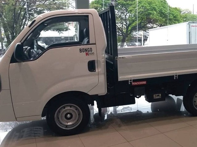 KIA BONGO 2021/2022 2.5 TD DIESEL STD CS MANUAL