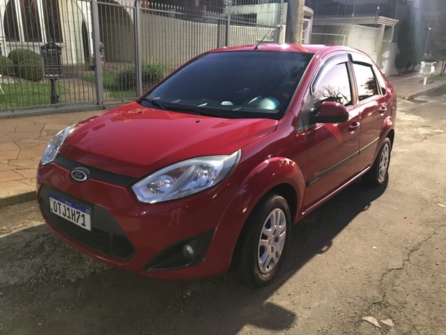 FIESTA SEDAN SE 1.6 COMPLETO DE TUDO 2013 ZERADO