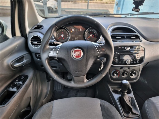 Fiat Punto 1.4 Attractive Italia 2015 Completo - Foto 10