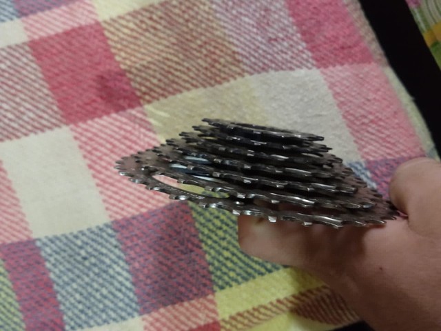 Catraca k7 shimano 9v nova 11/34 original cromada - Foto 2