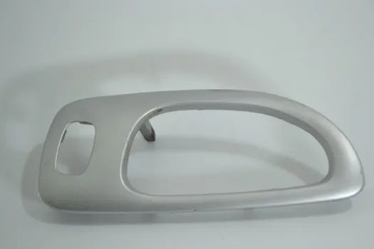 Moldura Maçaneta Traseira Lado Esquerdo Peugeot 307 2006 