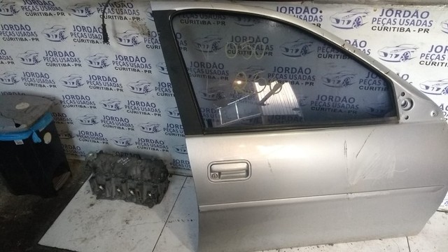 Porta dianteira Direita. Corsa Classic, 2012