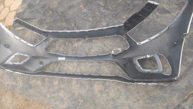 Parachoque Mercedes Amg257 prata com detalhe  - Foto 4