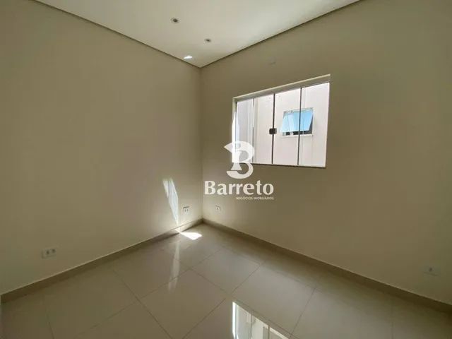 Casa com 3 dormitórios para alugar, 90 m² por R$ 3.000/mês - Jardim Do Cafe 2 - Cambé/PR