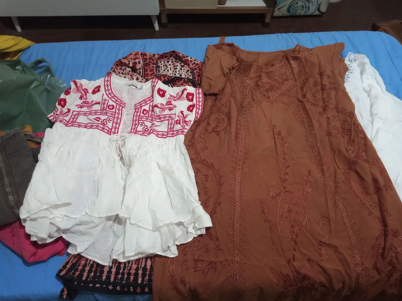 Lote de roupas indiana tam P M G  - Foto 5