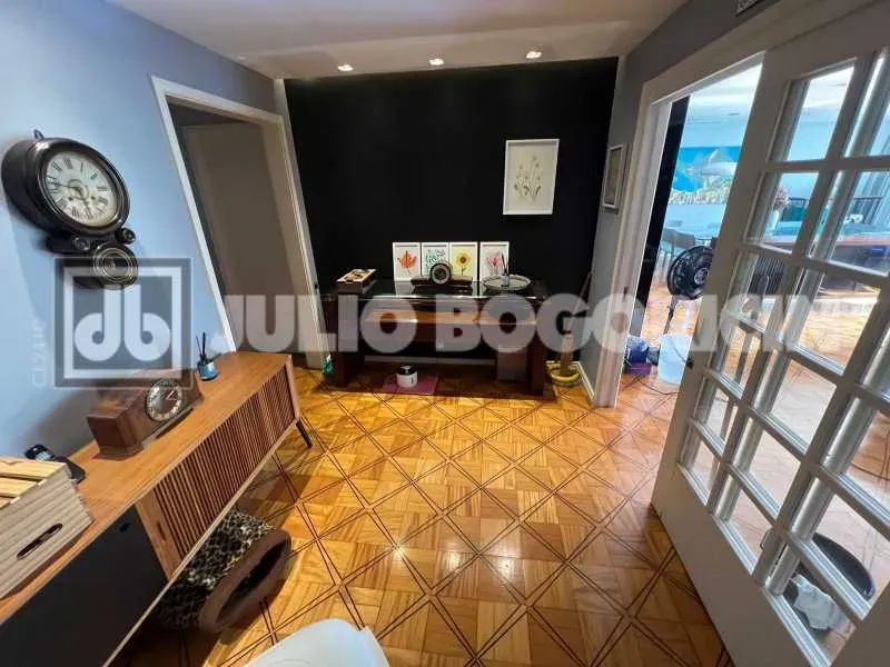 Leblon, localização privilegiada e nobre, Planta diferenciada com 267 m2, reformado, Frent - Foto 3