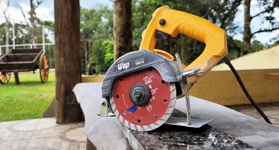 Serra Mármore Wap Esm1300 1300w Profissional 4.3/8 110mm 12000rpm 220V com Garantia - Foto 6