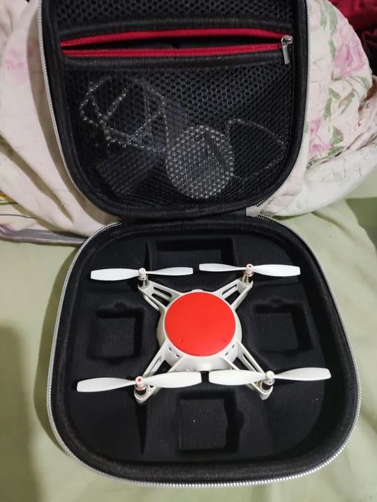 Drone MITU da Xaiomi três baterias 