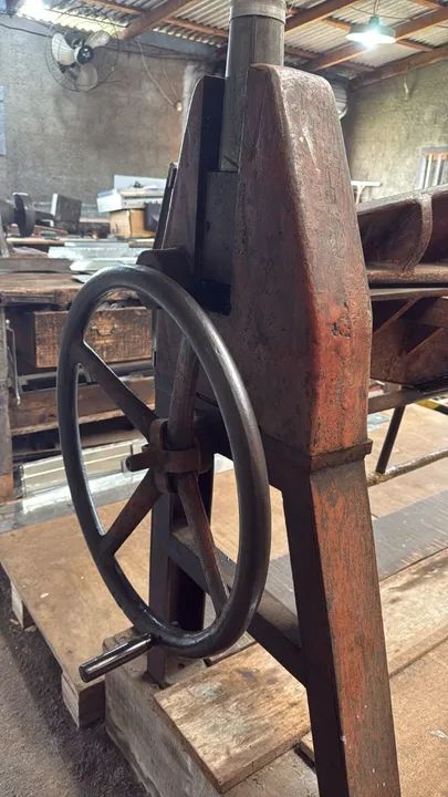 Dobradeira Industrial manual para chapas de 2 mm - Foto 6