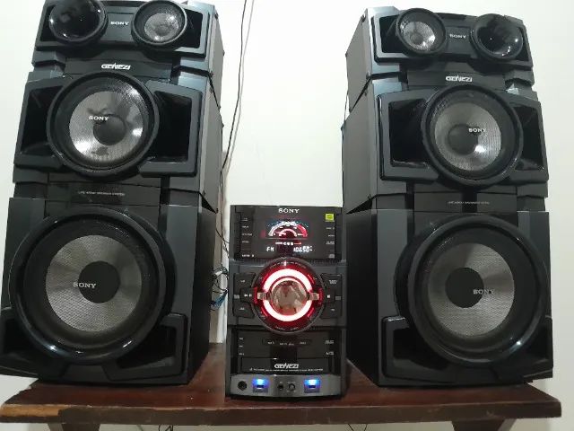 Aparelho de Som Sony 3 em 1 + Adaptador Bluetooth