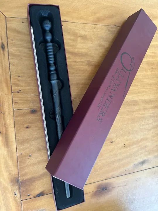 Varinha Harry Potter Olivanders- Hermione