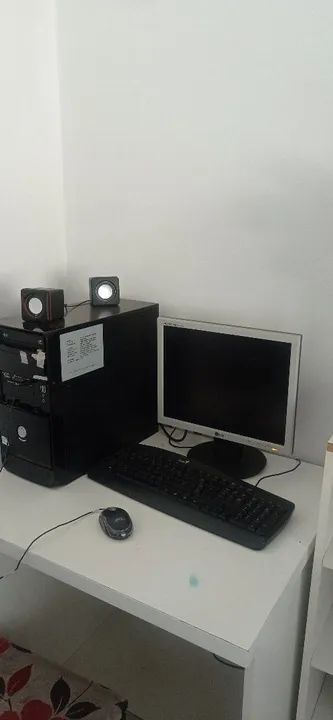 Vendendo computador pra criança.eu filho de 9 anos enjoou 