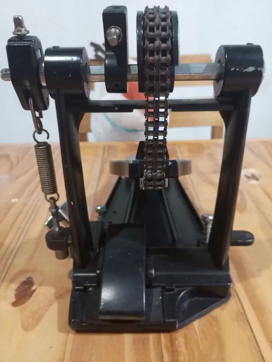Pedal de Bumbo para Bateria - Ótimo Estado! - Foto 4
