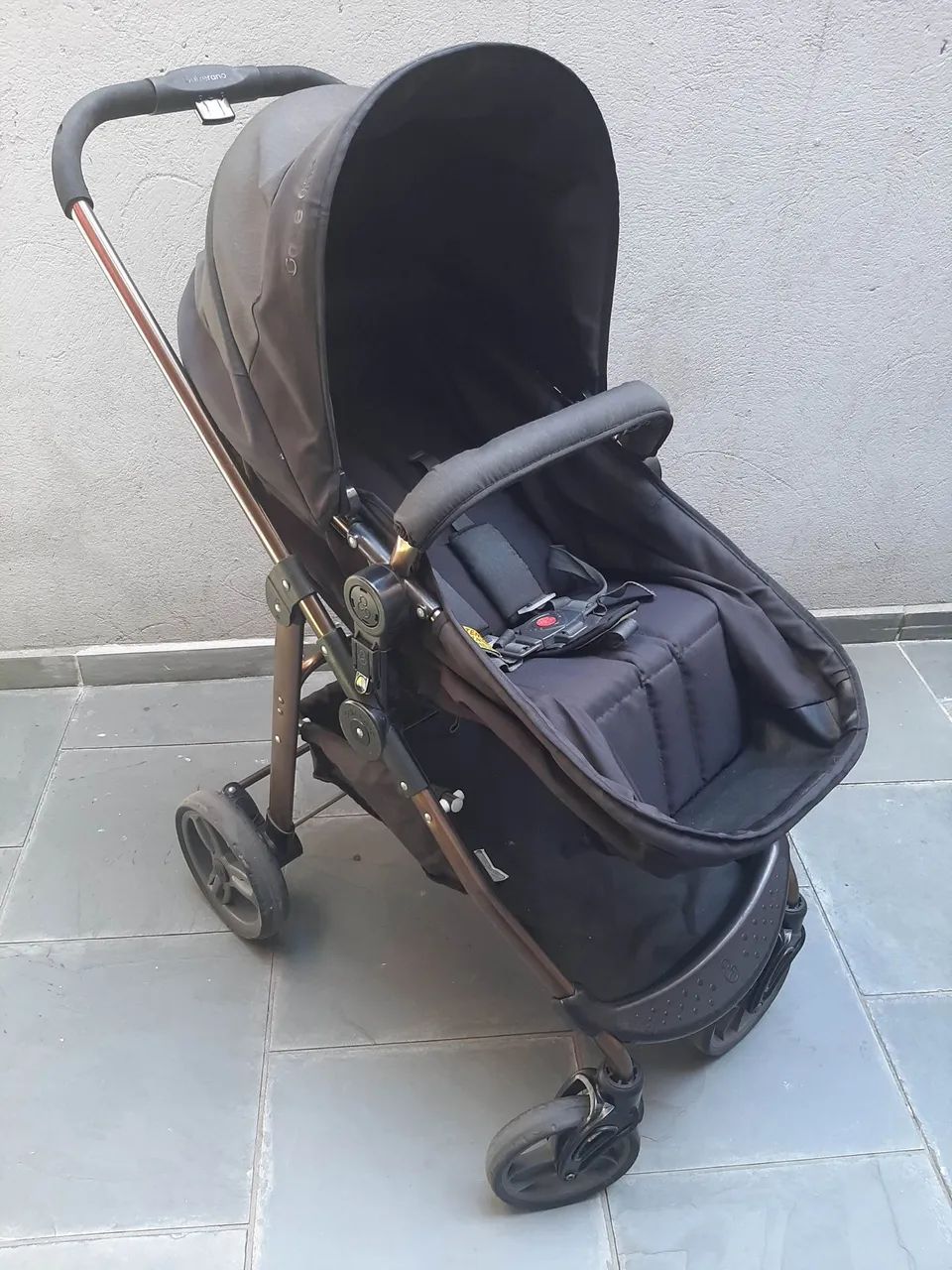 Carrinho de Bebê Moderno e Confortável - Foto 2