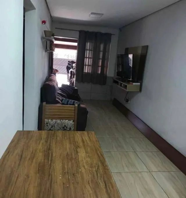 VENDO A CASA DA COMPENSA, ATRÁS DO INSS. - A PRONTA ENTREGA. - Foto 4
