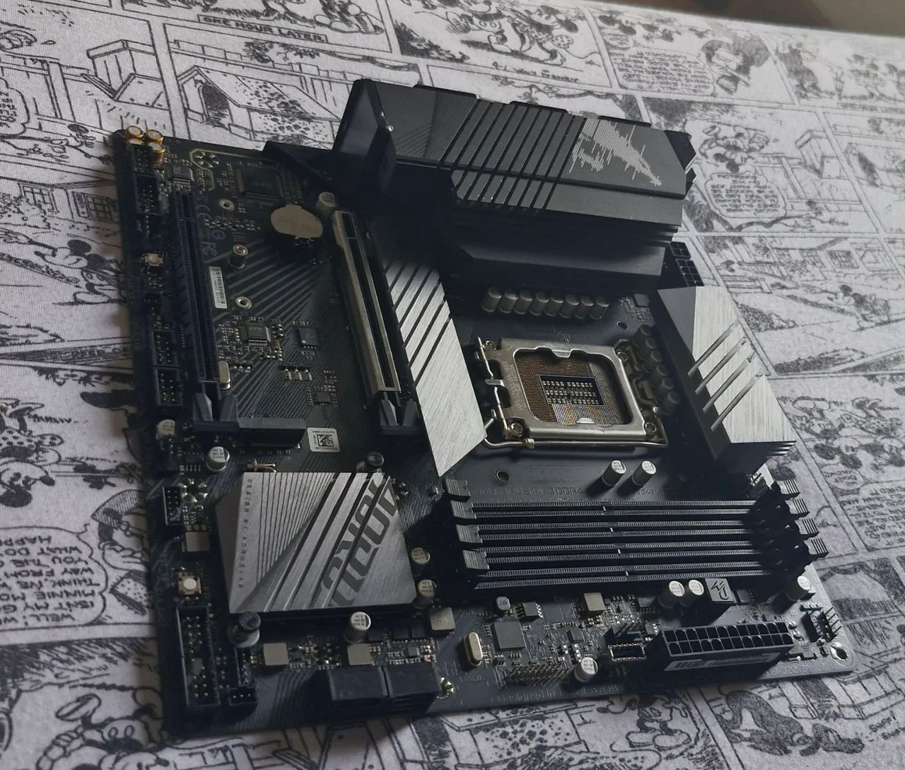 Placa-Mãe GIBABYTE 