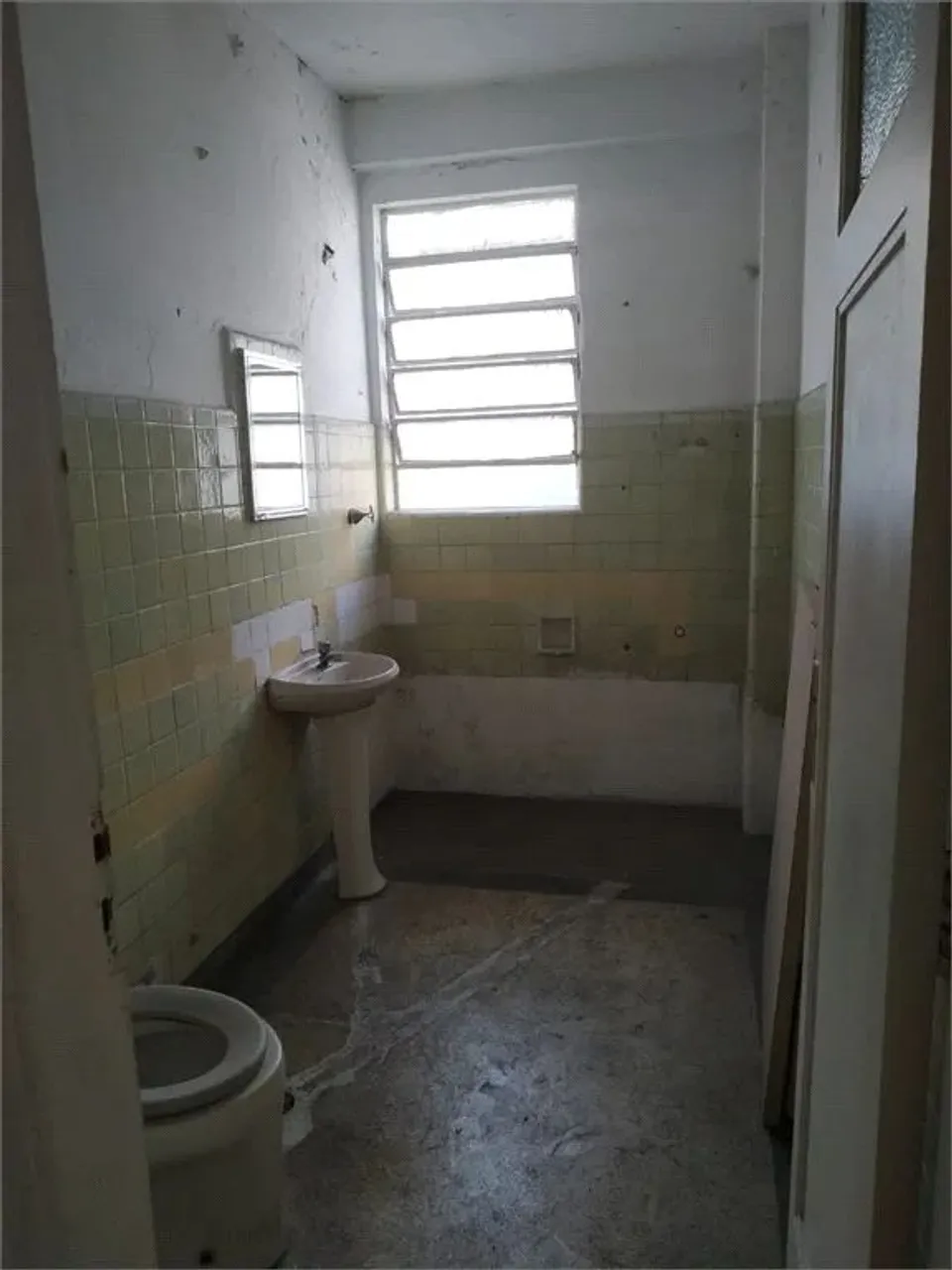 Salas com 1 quartos para locação em Santa Efigênia - SP