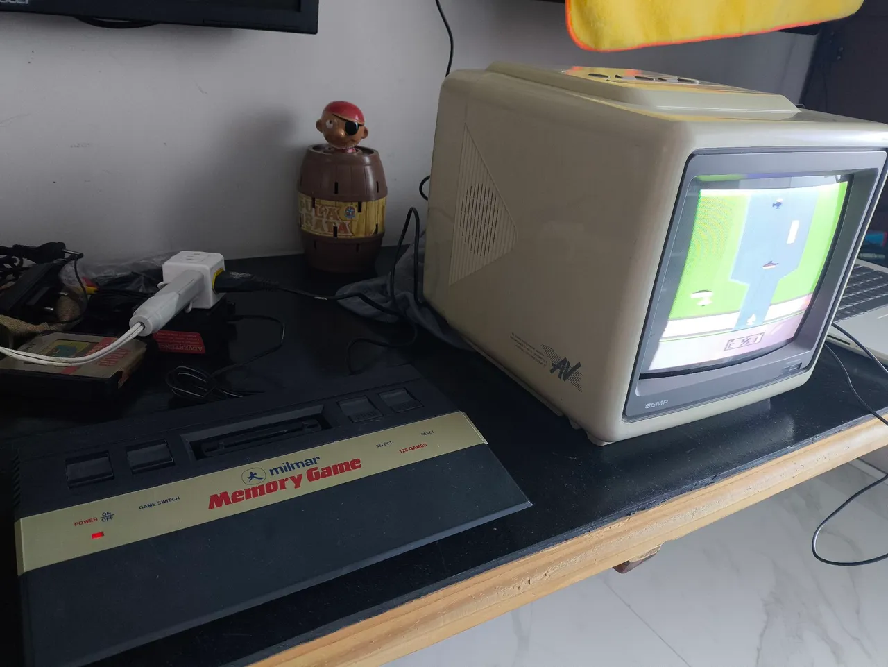 Console Milmar Memory Game com 128 jogos