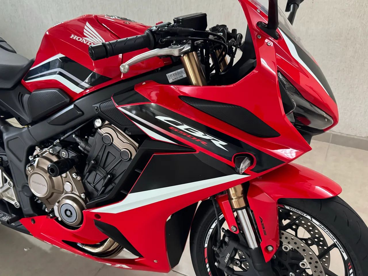 Honda cbr650r 2022 - Baixo KM - IMACULADA  - Foto 6