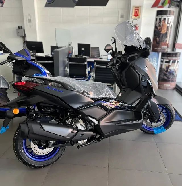 XMAX 300 2026 - 0KM - BRH - Foto 4