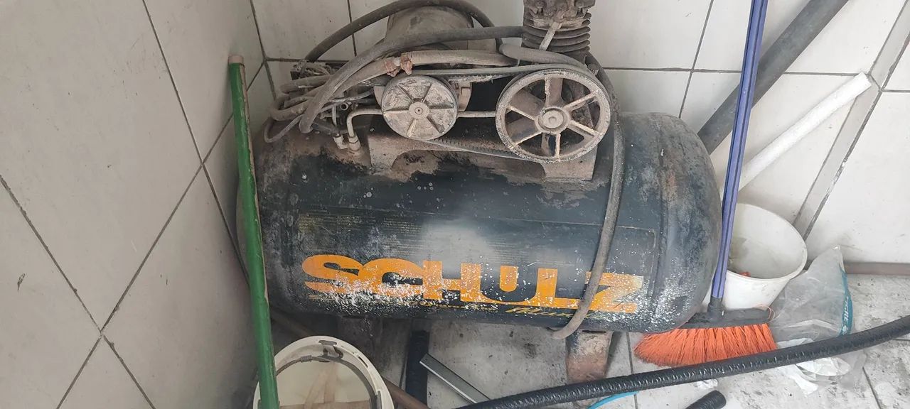 Compressor de ar Schulz - Usado - Foto 3