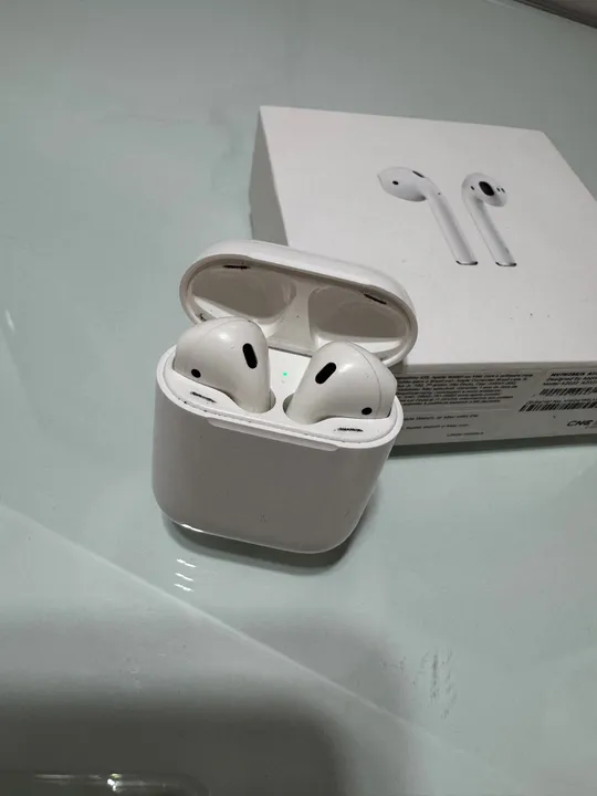 AirPods com estojo de carregamento original