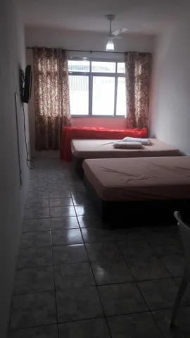 KITNET BOQUEIRAO 100 METROS DA PRAIA