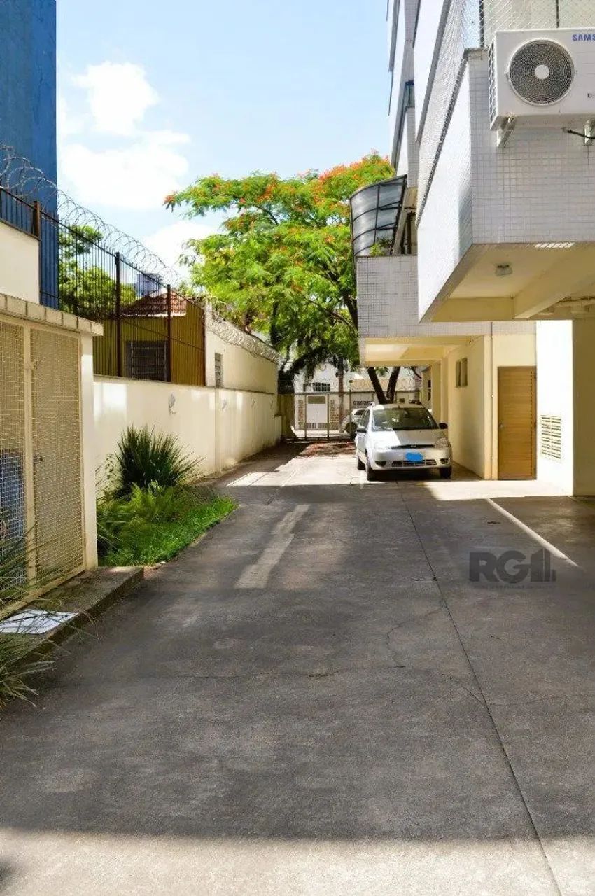 Excelente apto.2 dorm. com 1 suíte, churrasqueira e 1 vaga na Rua Olavo Bilac - Foto 3
