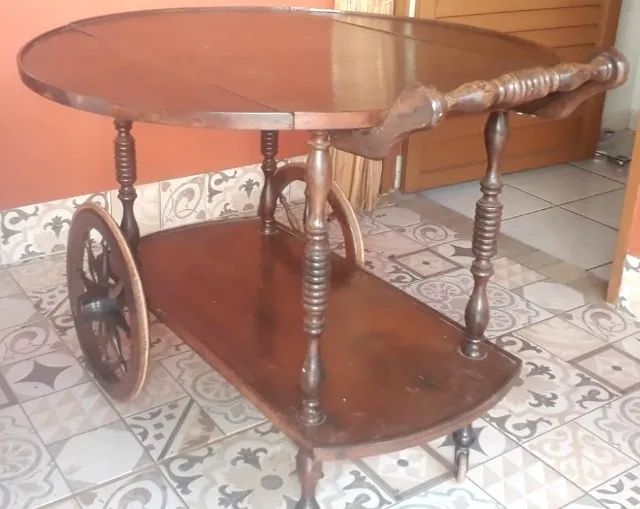 Carrinho de chá estilo inglês, de madeira antiga, relíquia