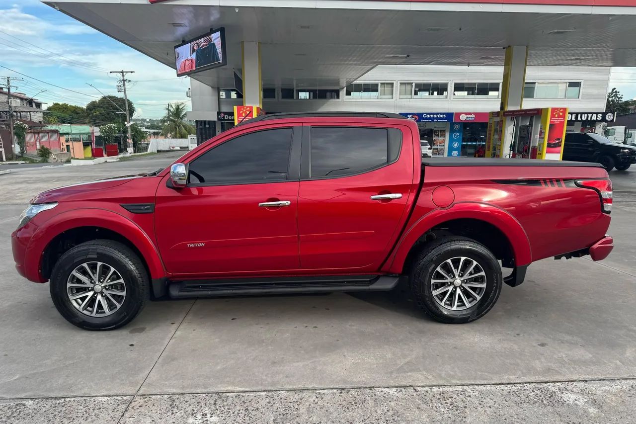 Vendo L200 Triton Sport HPE S 2020 - Já Financiada<br> - Foto 3