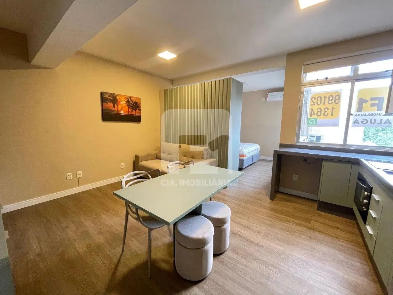 Studio mobiliado no Centro de Florianópolis