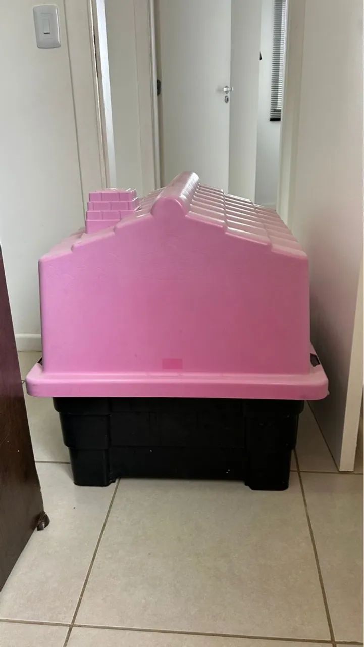 Casinha de transporte para pet rosa e preta - Foto 2