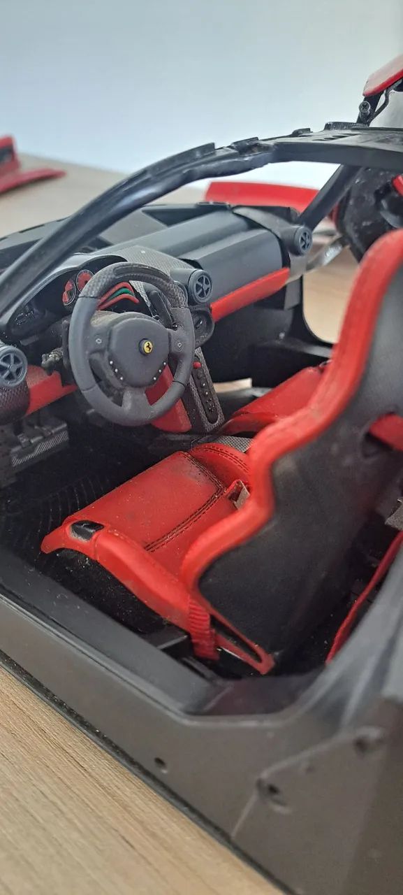 Sucata Ferrari Enzo DeAgostini-Colecionador - Foto 4