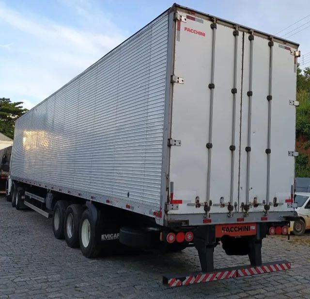 Carreta Fachini 30 paletes com pneus  - Foto 4