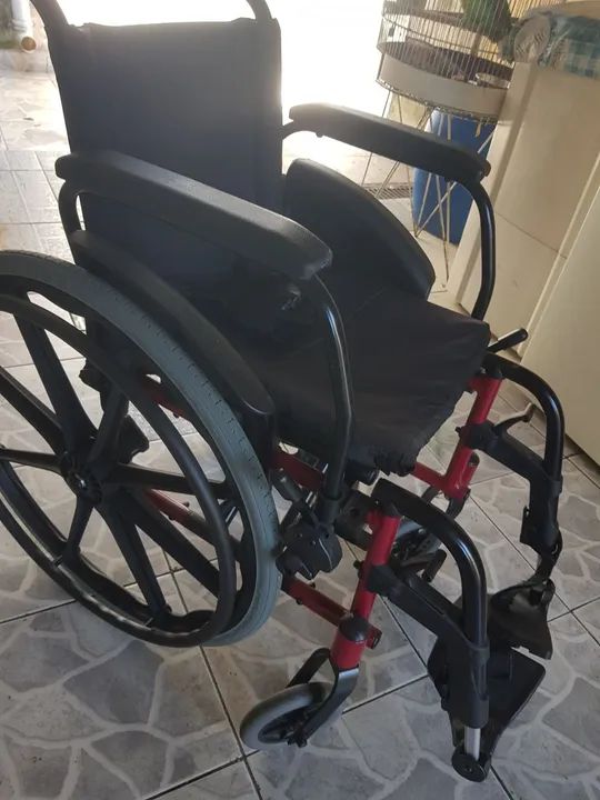 Cadeira ortopédica  - Foto 4