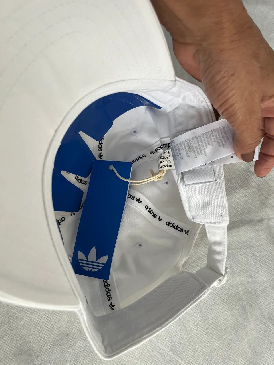 Boné Adidas Original - Novo  - Foto 3