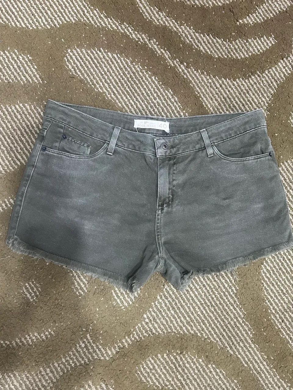 Short feminino Pool Jeans - tamanho 40