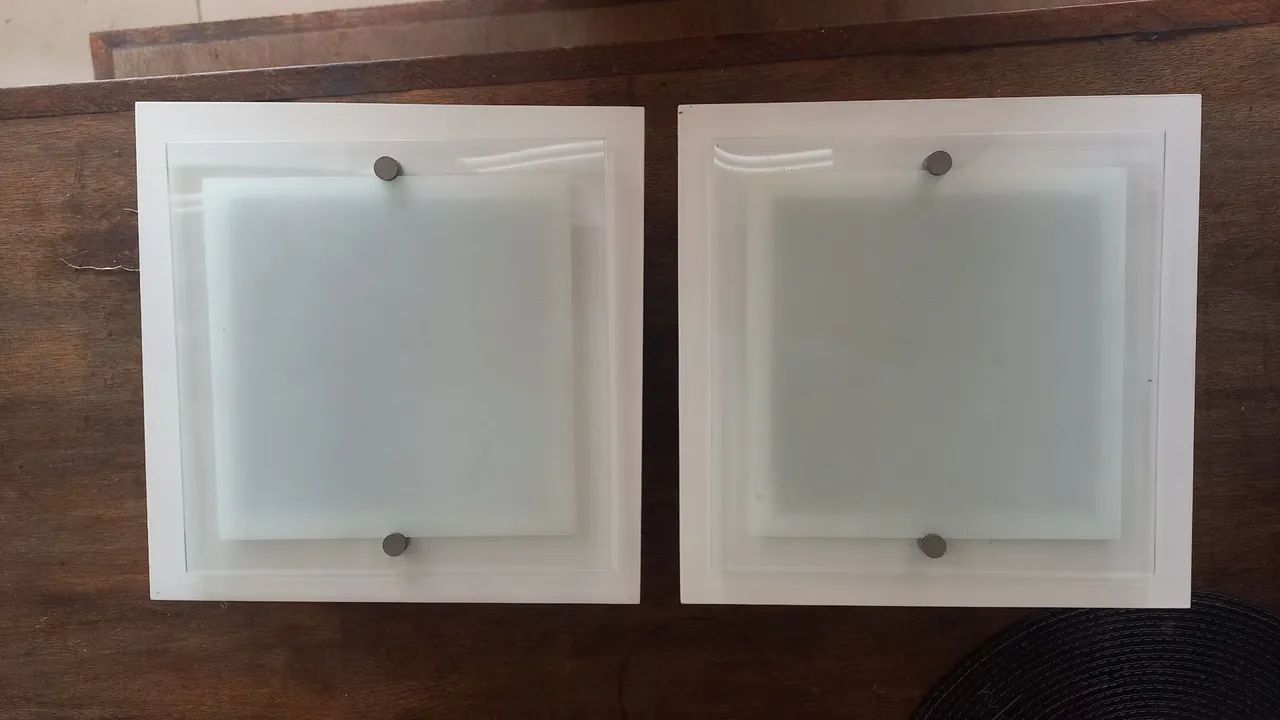 2 Luminárias Plafon Quadradas de Teto vidro fosco 
