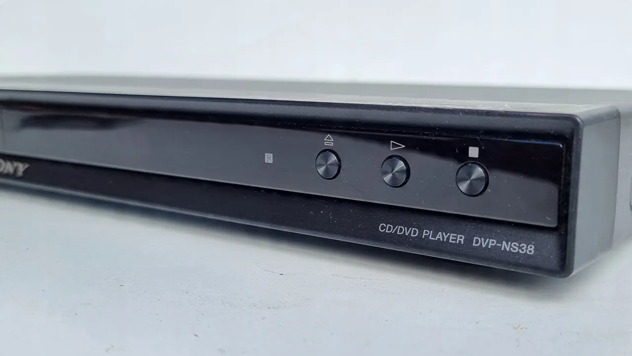 DVD Sony com cabo controle e filmes