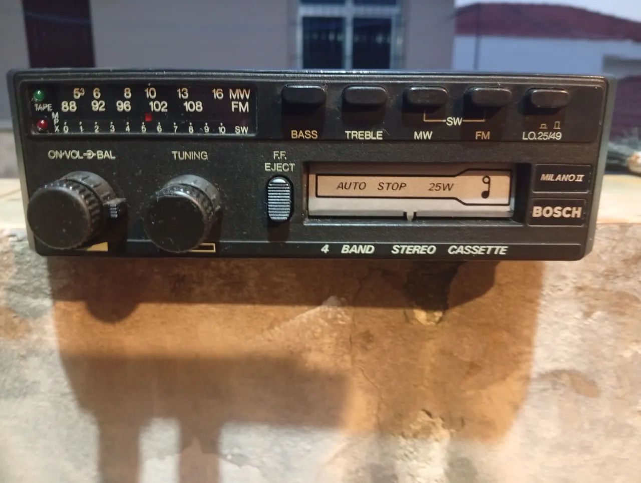 Som Automotivo Bosch Milano II 4 Band Stereo Cassette