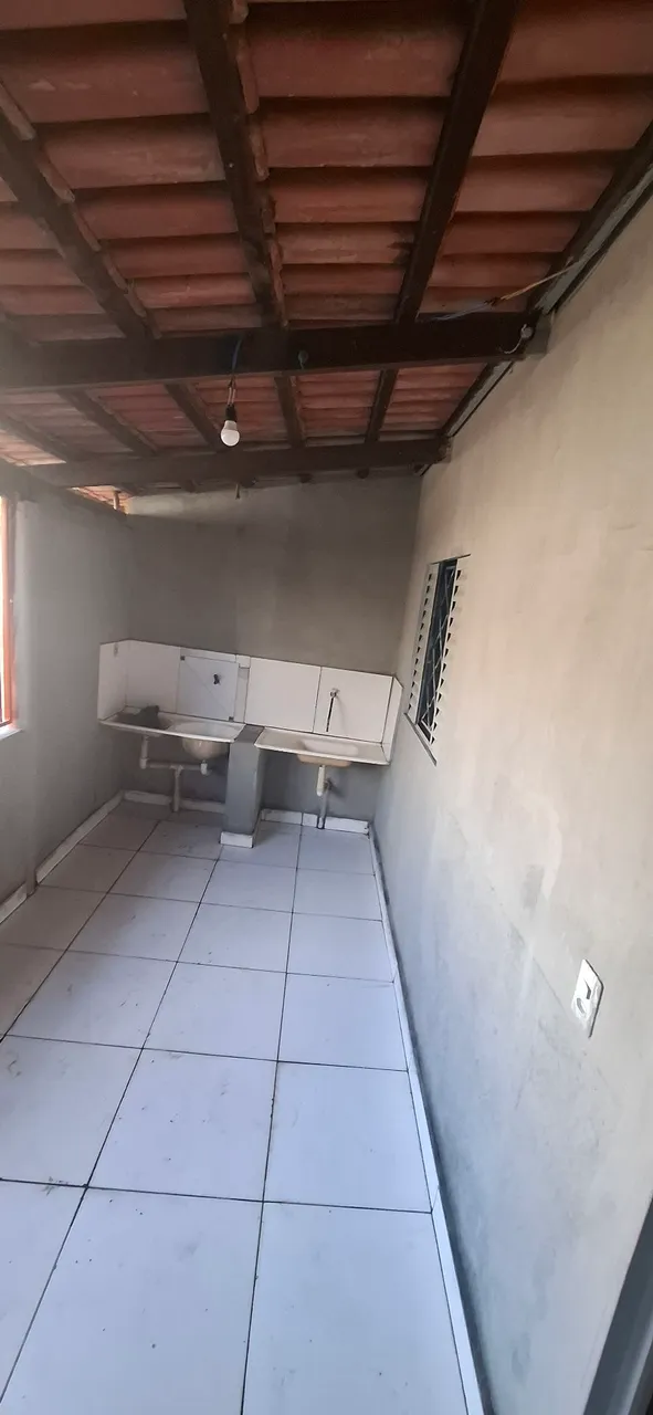 Aluga-se kittnet no Aureny2 perto do upa