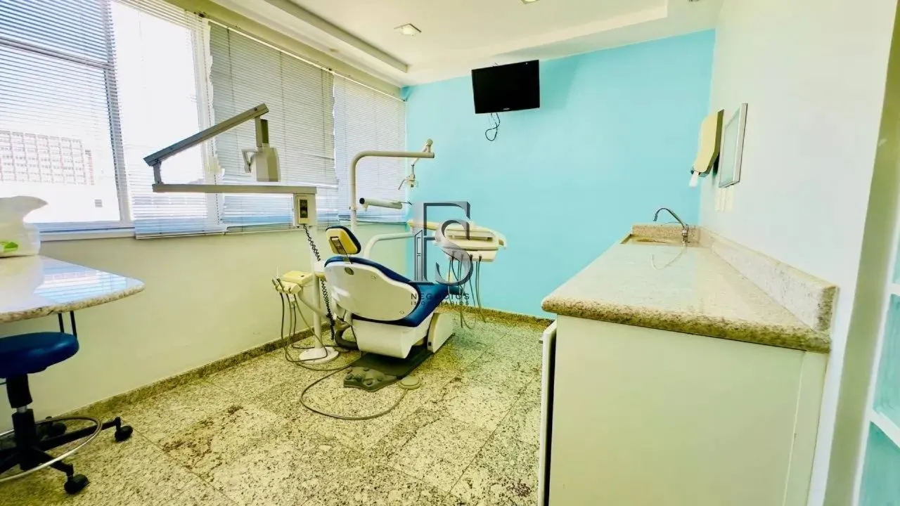 Sala Comercial para Venda em RA I Brasília, Plano Piloto, 2 banheiros, 1 vaga