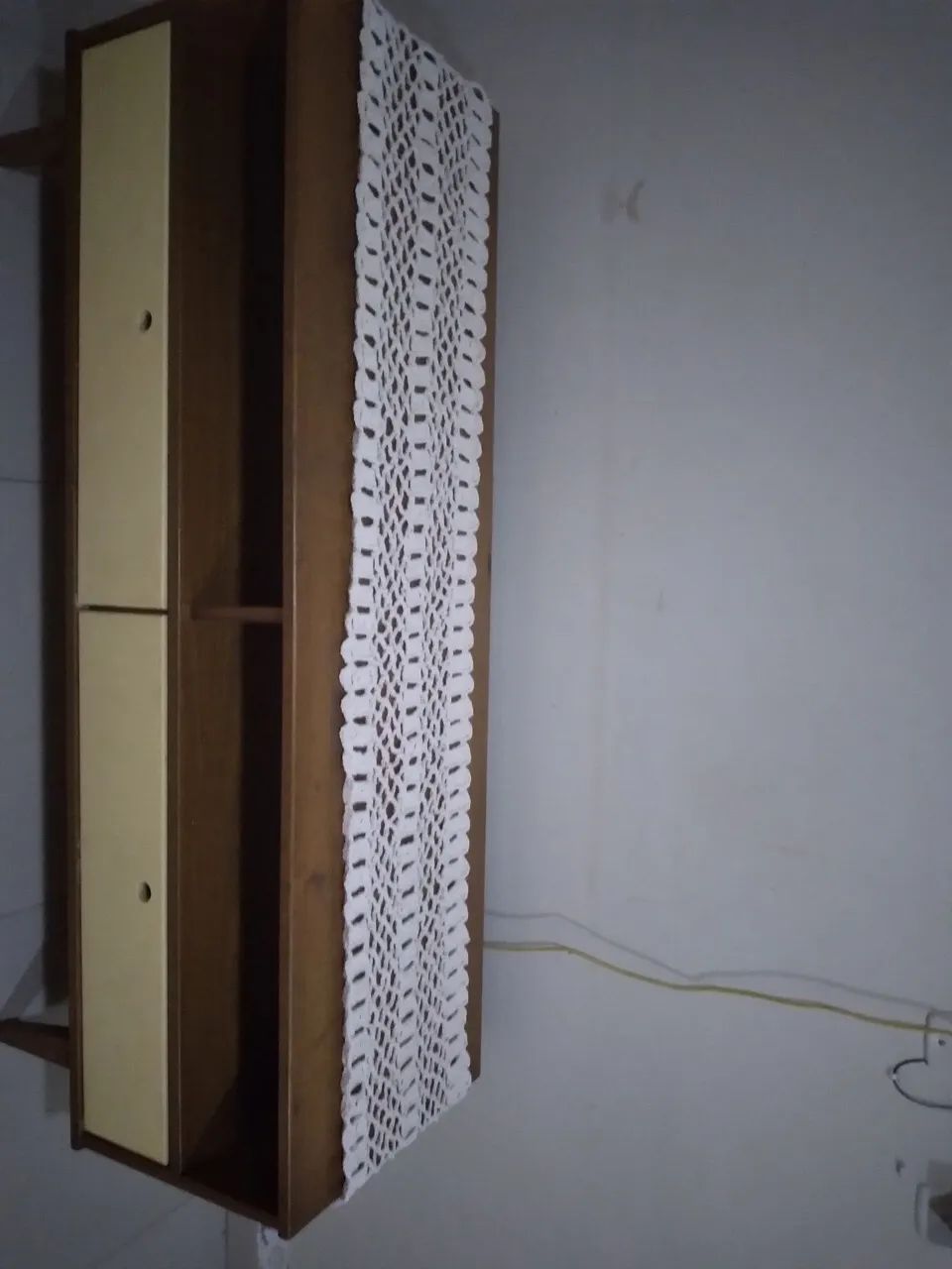 Caminho de mesa em croché  - Foto 3