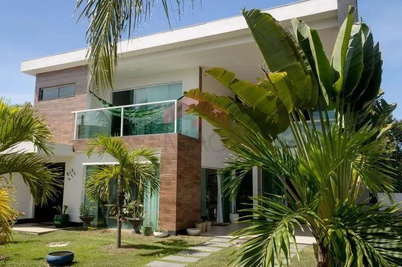 Casa para Venda em Camaçari, Guarajuba, 6 dormitórios, 6 suítes, 8 banheiros, 2 vagas
