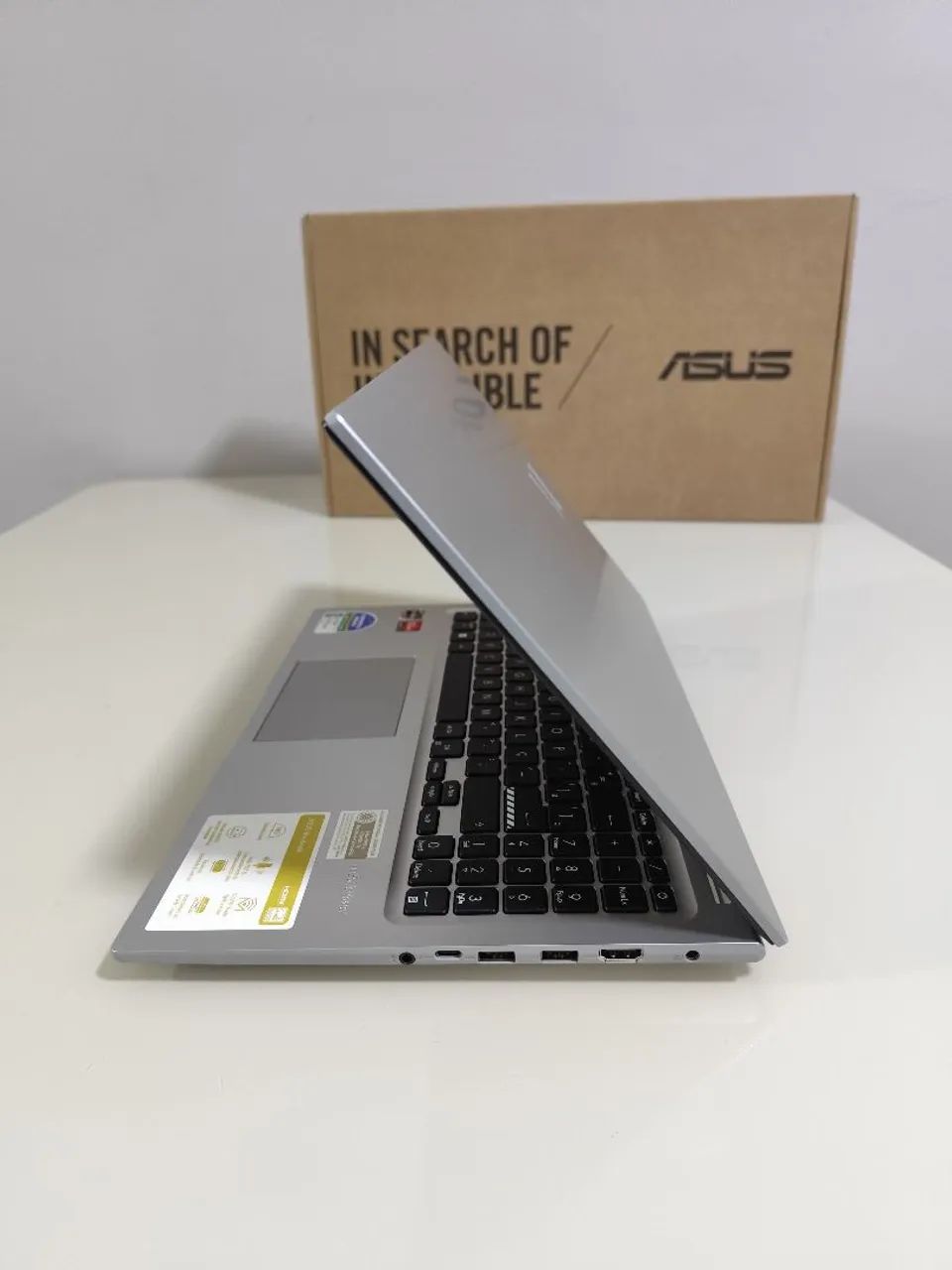 Notebook [NOVO] Asus - Ryzen 7 7730U - 24GB - SSD NMVe 512GB - AMD Radeon Graphics - Foto 2