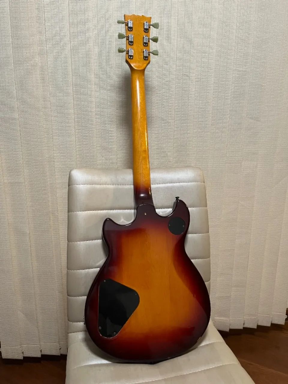 Guitarra Yamaha SF700 - 1977 - Customizada C/Caps Seymour Duncam JBTB4+59 Model+Push Pull! - Foto 2