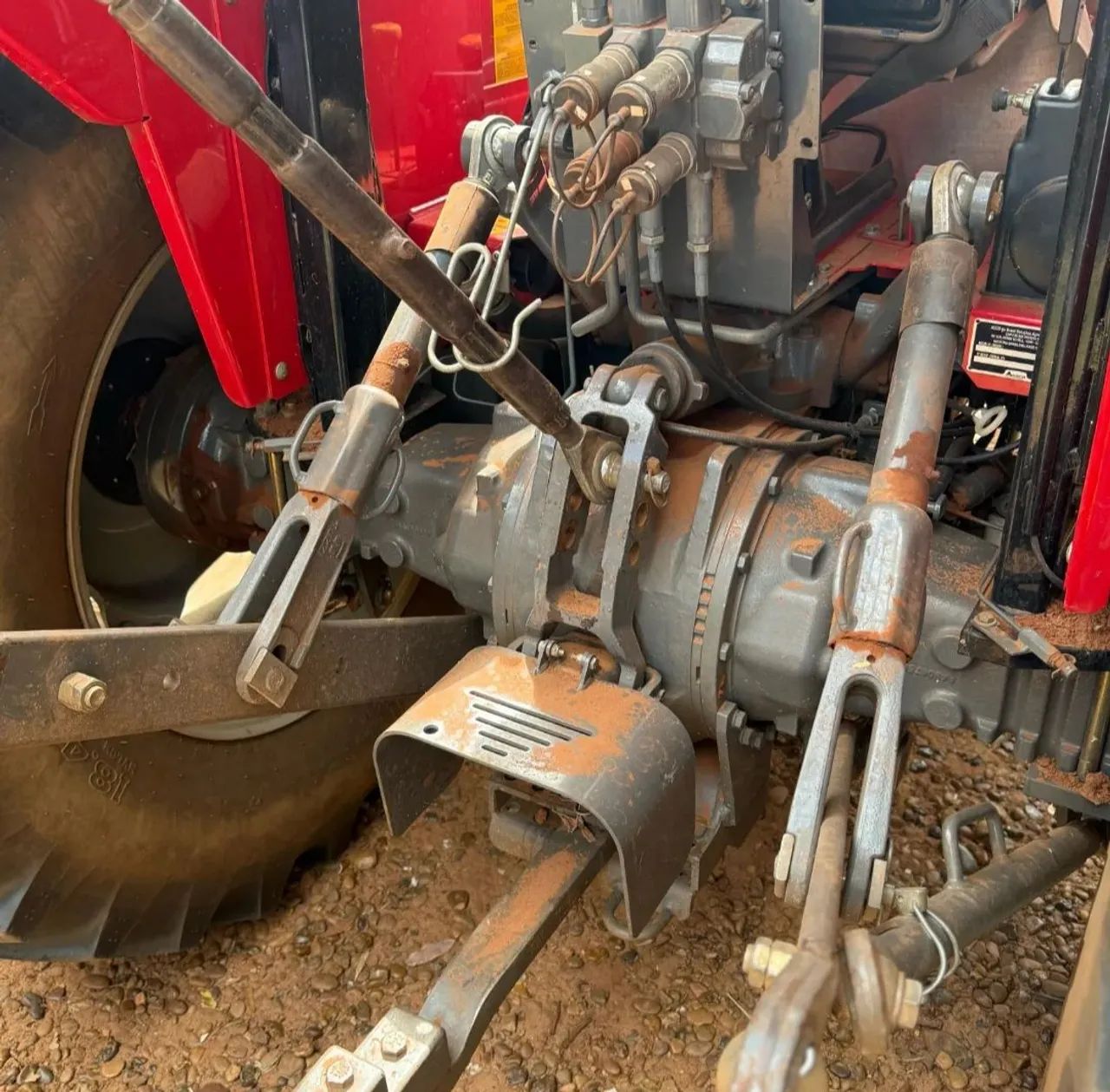 Trator Massey Ferguson 4275 - Foto 4